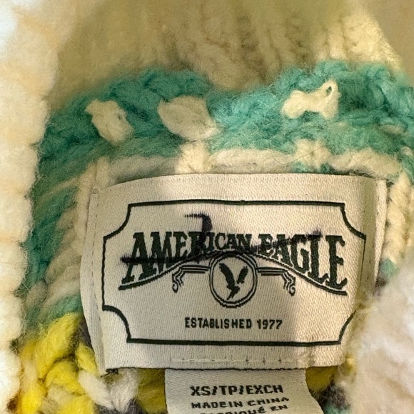 American Eagle Oversized Cozy Nordic Floral Sweater Size XS - Picture 6 of 7